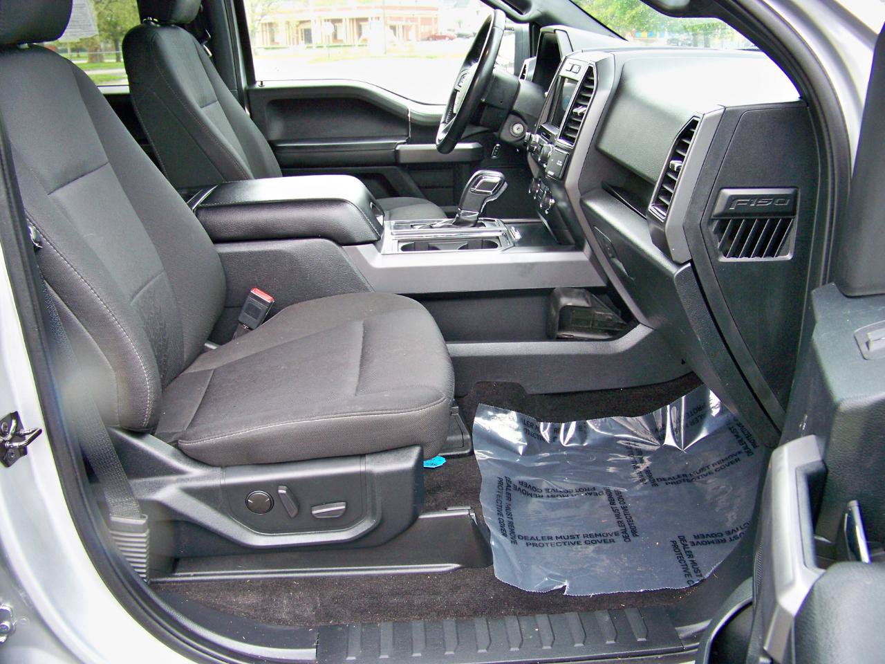 Used 2019 Ford F150 XLT w/ Equipment Group 302A Luxury AWD/4WD image 31