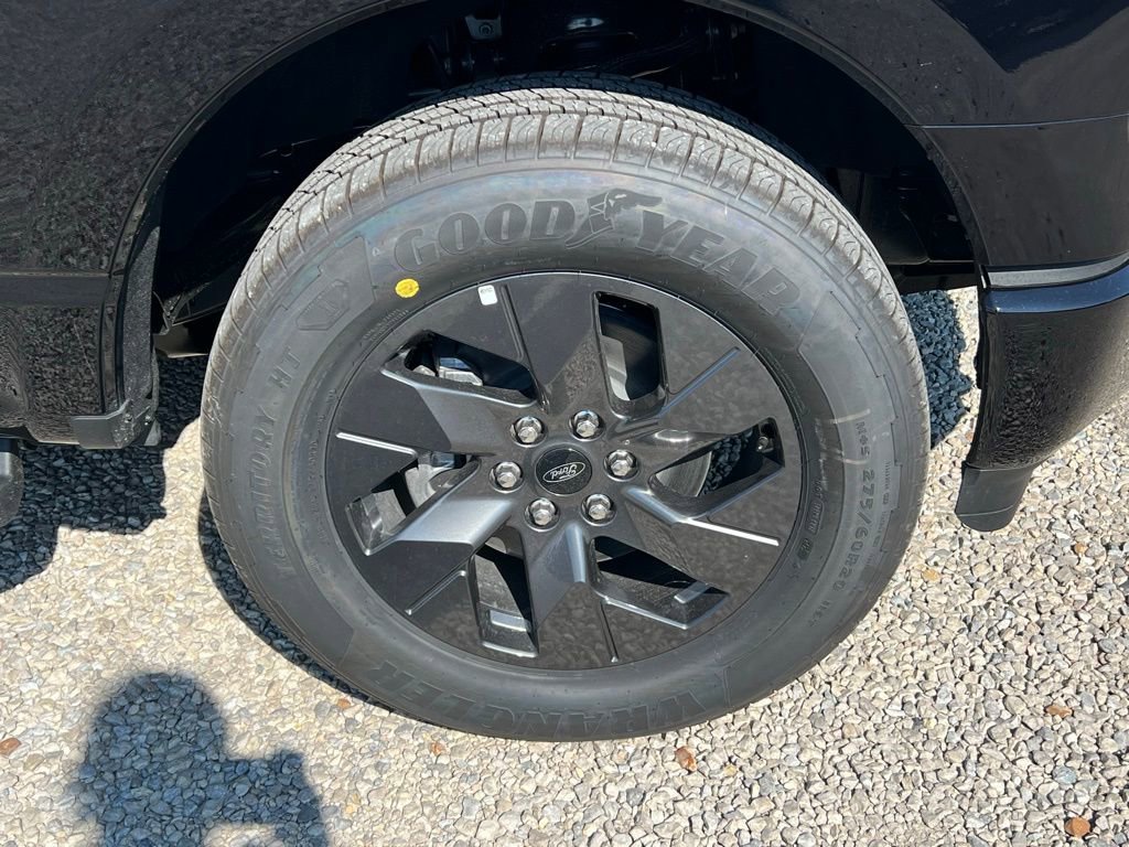 New 2025 Ford F150 Lightning Flash image 10