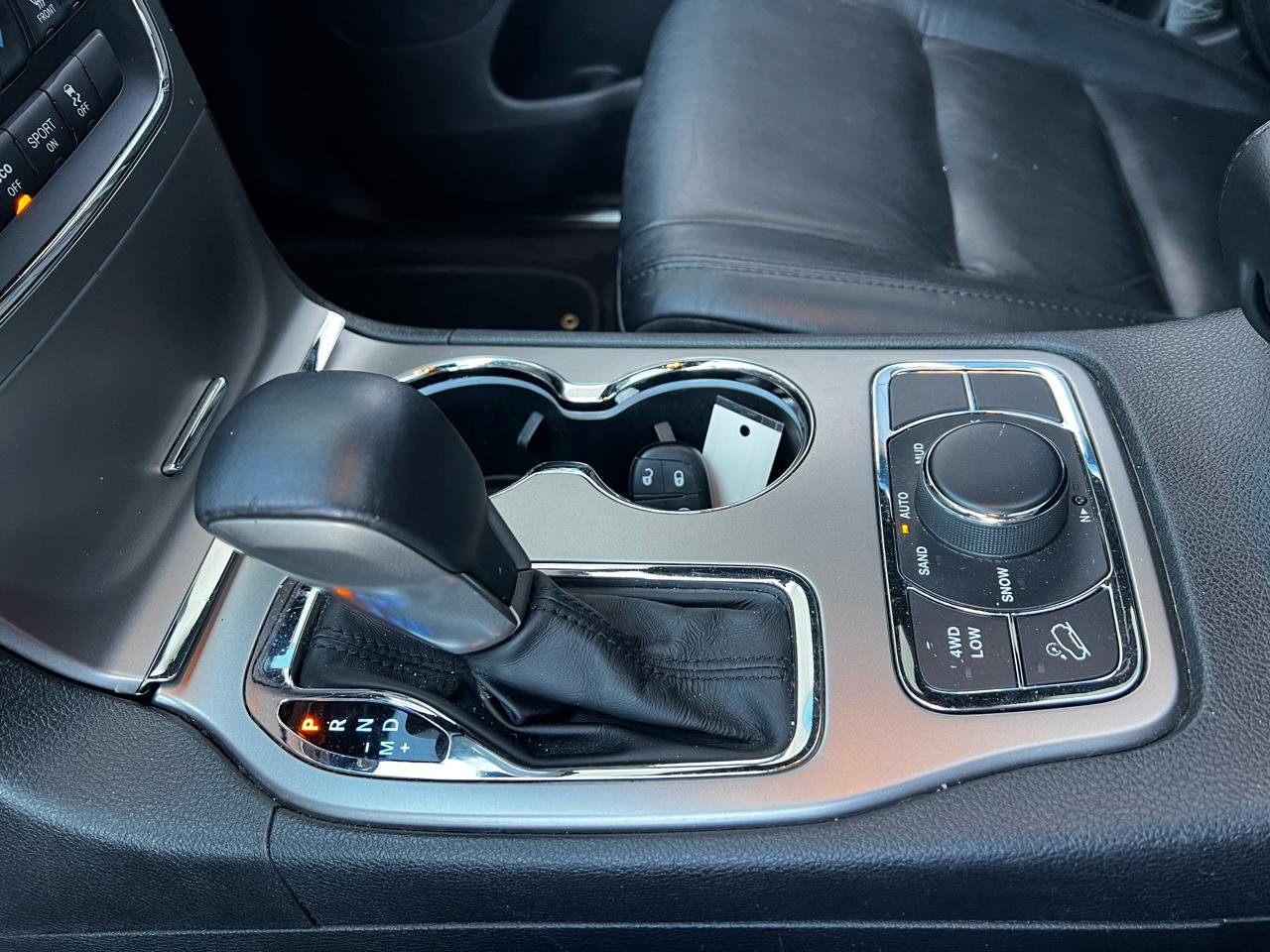 Used 2018 Jeep Grand Cherokee Limited AWD/4WD image 31
