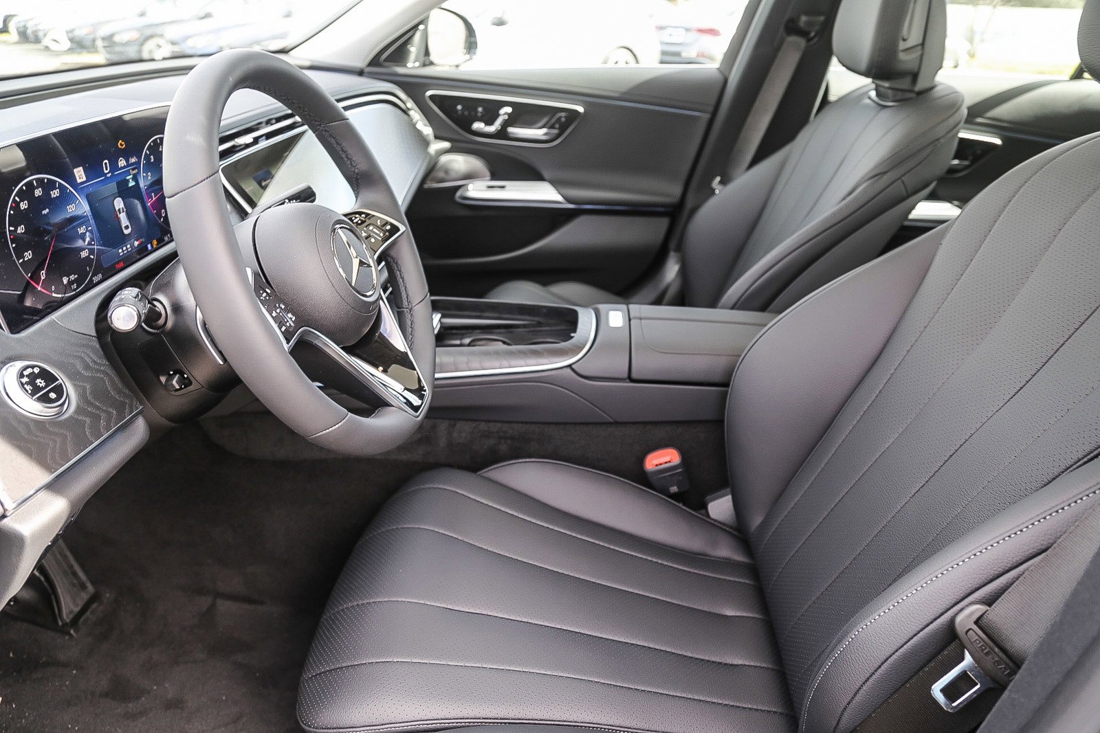 New 2024 Mercedes-Benz E 350 4MATIC Sedan image 15