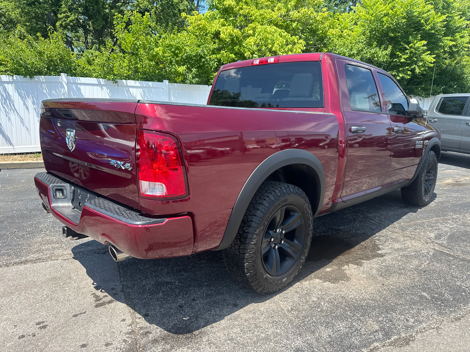 Used 2018 RAM 1500 Express w/ Wheel & Sound Group AWD/4WD image 5