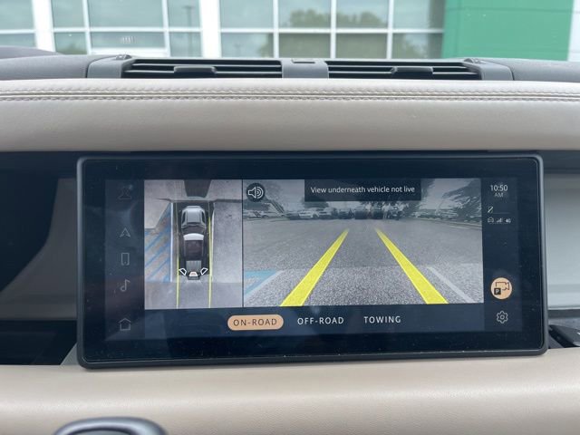 Used 2020 Land Rover Defender 110 HSE AWD/4WD image 17