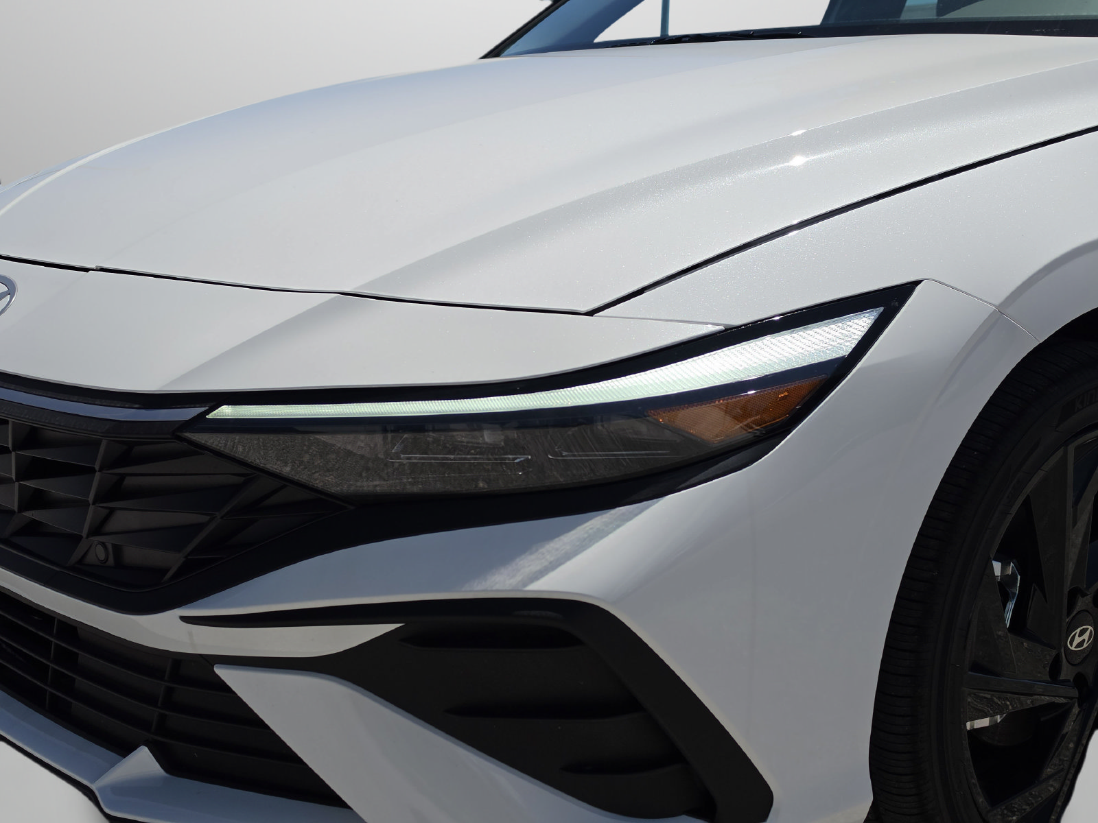 New 2026 Hyundai Elantra Sport w/ Cargo Package FWD image 34