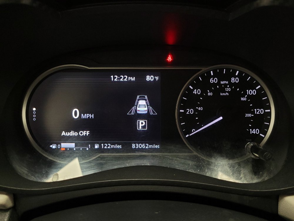 Used 2021 Nissan Versa SV FWD image 23