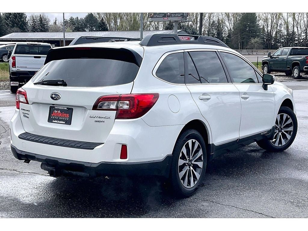 Used 2015 Subaru Outback 3.6R Limited AWD/4WD image 15