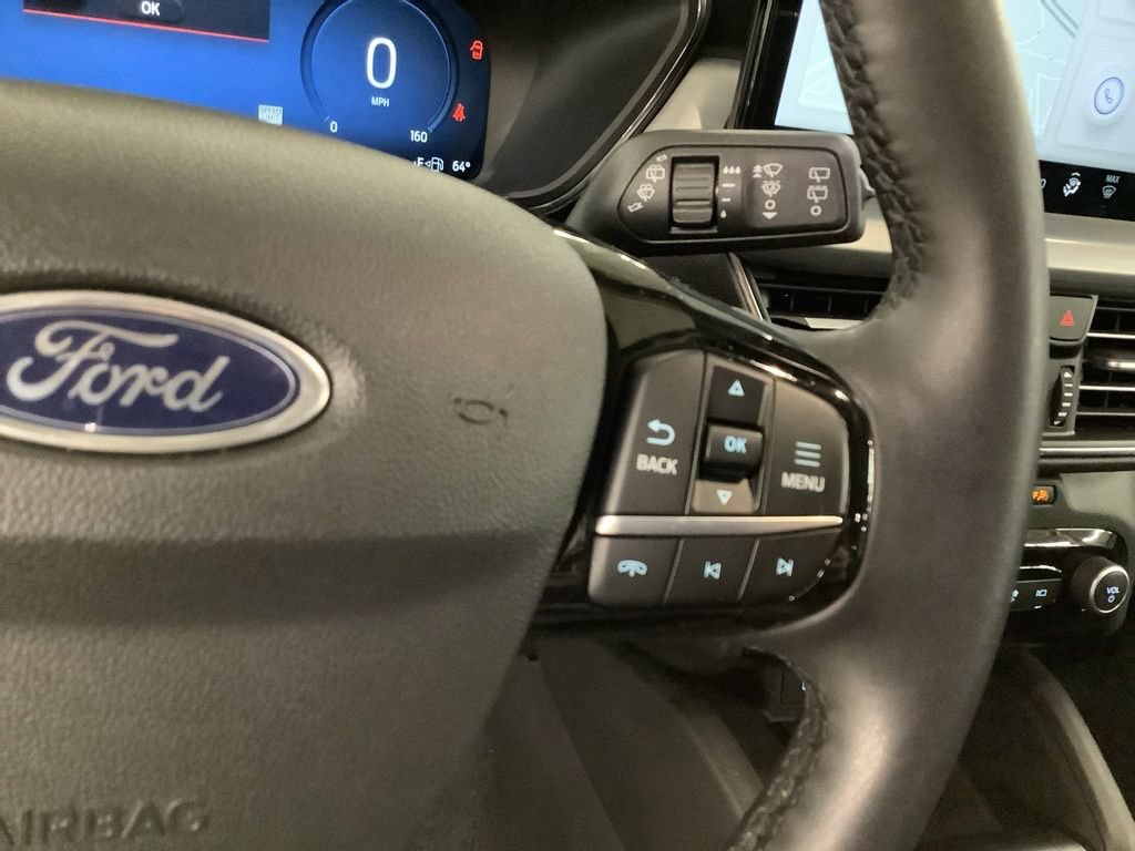 Used 2023 Ford Escape Platinum AWD/4WD image 19