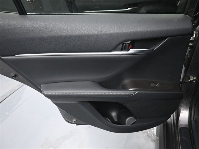 Used 2022 Toyota Camry XSE image 29