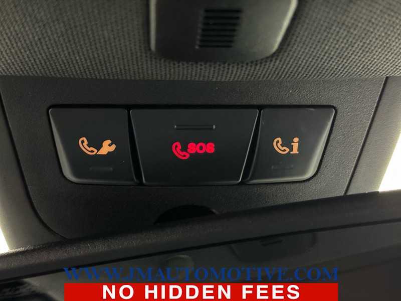 Used 2019 Mercedes-Benz GLA 250 4MATIC image 37