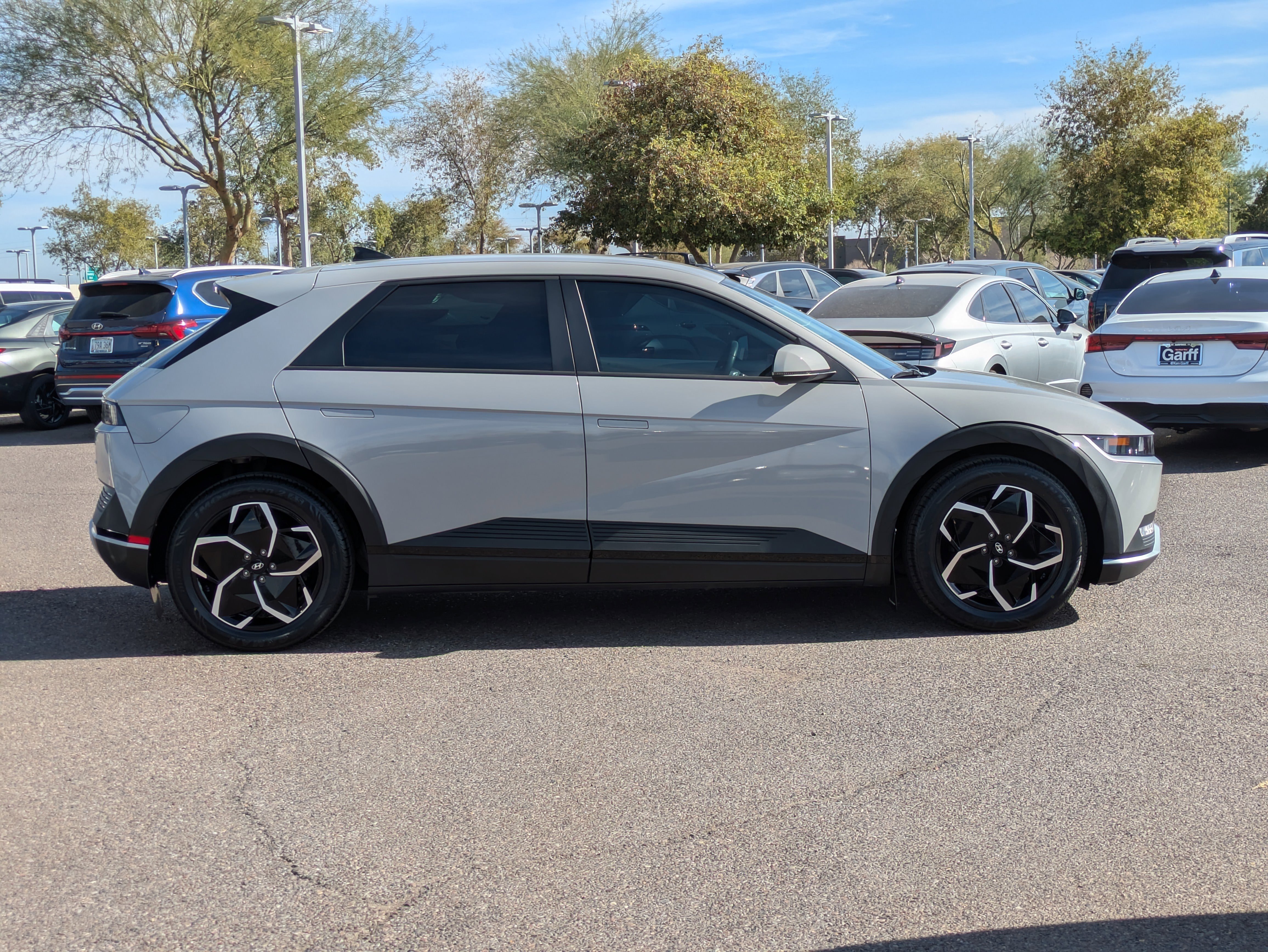 Certified 2023 Hyundai Ioniq 5 SE video 2