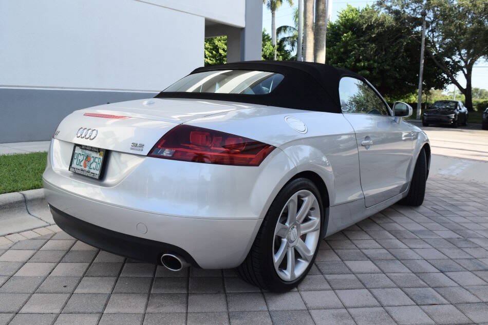 Used 2009 Audi TT 3.2 Premium Plus AWD/4WD image 8