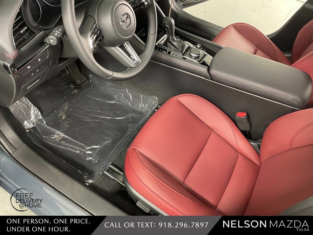 New 2026 MAZDA MAZDA3 Carbon AWD/4WD image 19