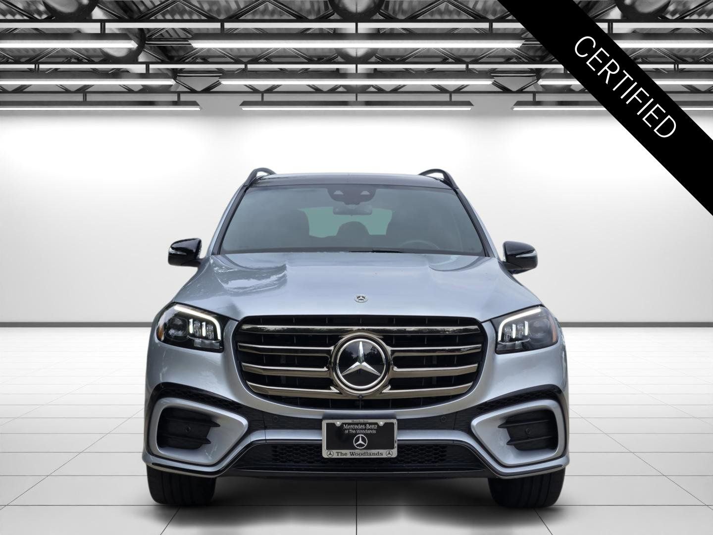 Used 2025 Mercedes-Benz GLS 580 4MATIC image 4