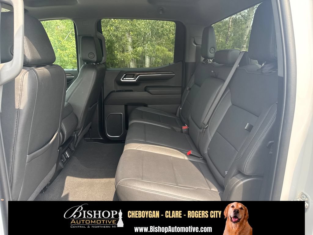Used 2024 GMC Sierra 1500 SLT AWD/4WD image 16