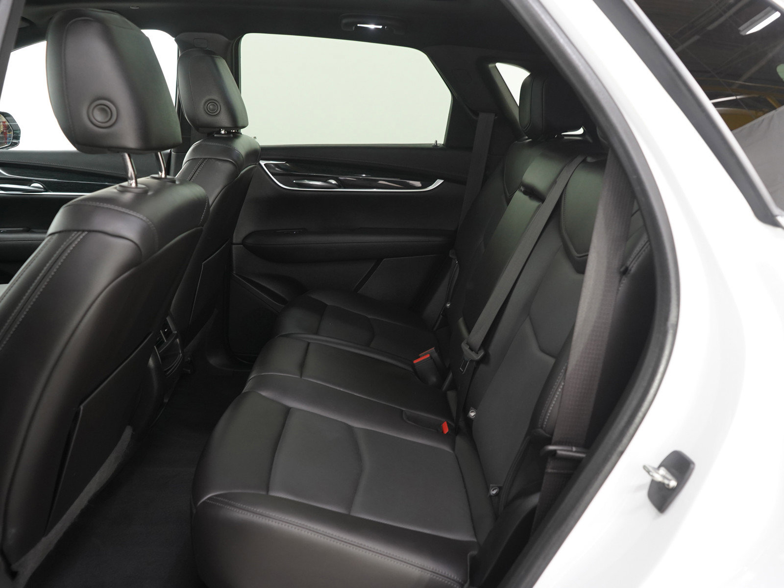 Used 2022 Cadillac XT5 Premium Luxury image 17