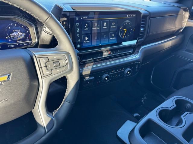 Used 2025 Chevrolet Silverado 3500 LT w/ Convenience Package image 15