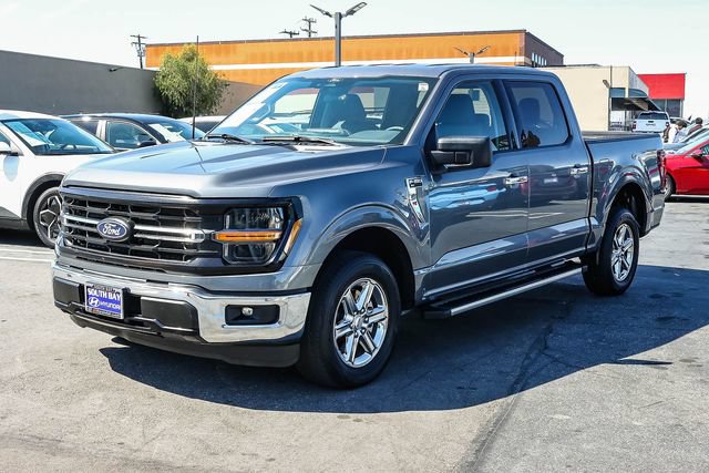 Used 2025 Ford F150 XLT w/ Equipment Group 301A Standard RWD image 3