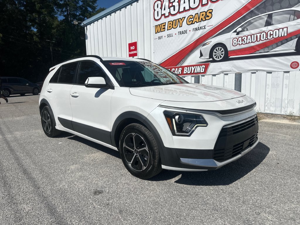 Used 2023 Kia Niro EX