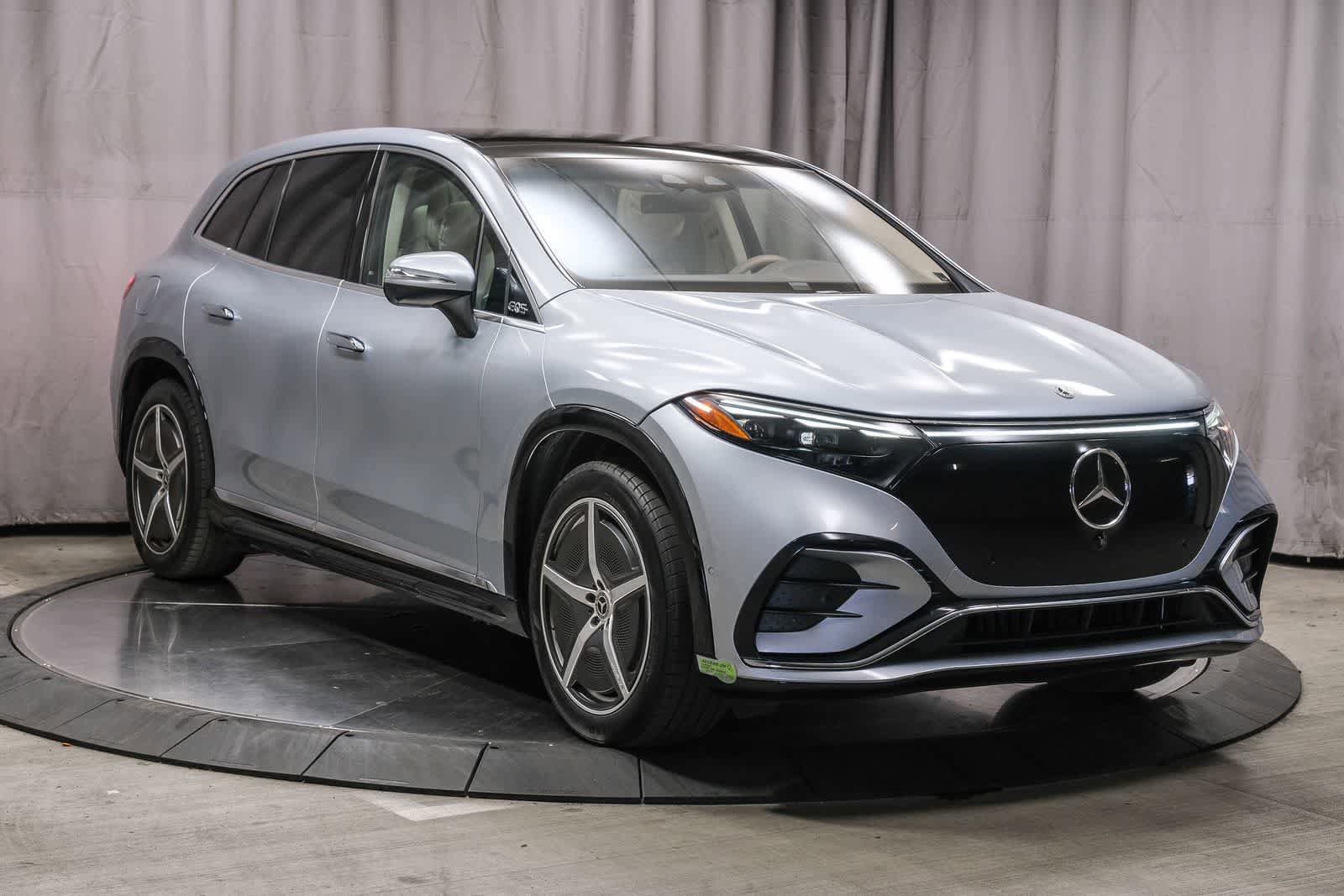 Certified 2023 Mercedes-Benz EQS 580 4MATIC SUV image 5