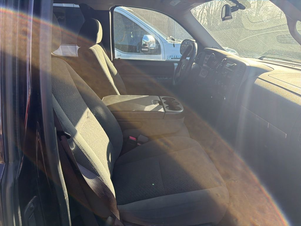 Used 2008 Chevrolet Silverado 1500 LT w/ Power Pack Plus image 6