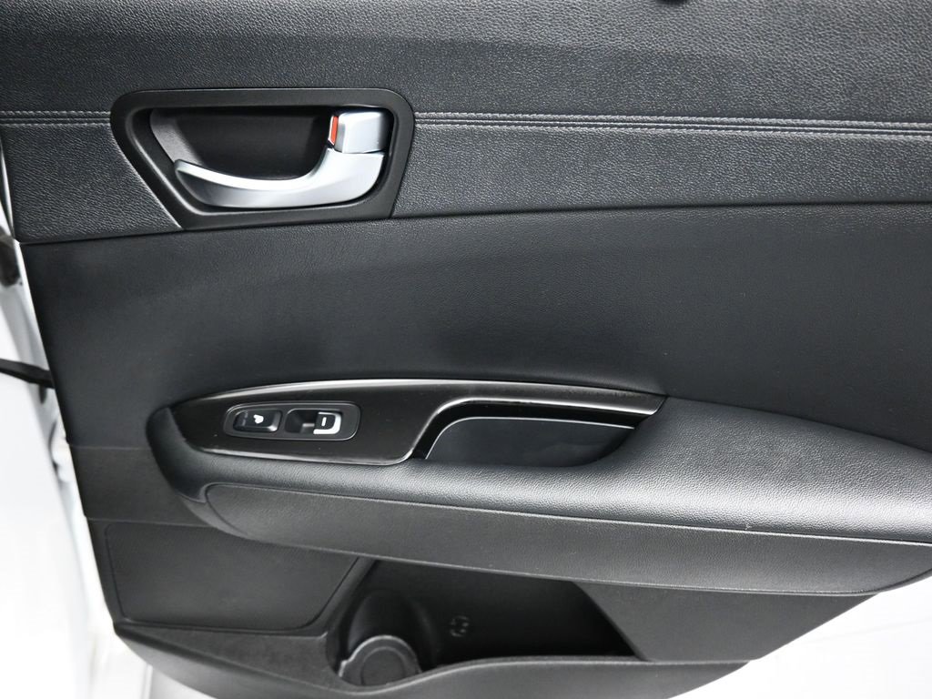 Used 2019 Kia Optima SX w/ SX Limited (Black) Package image 43