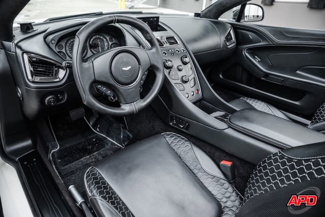 Used 2016 Aston Martin Vanquish Volante RWD image 11