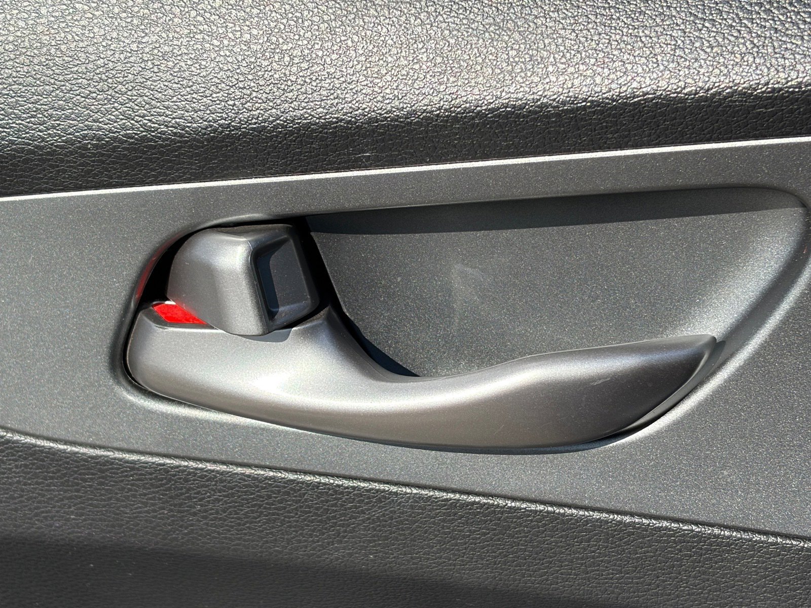 Certified 2021 Kia Forte LXS image 17