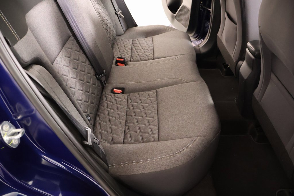 Used 2025 Nissan Kicks SV w/ SV Premium Package image 14