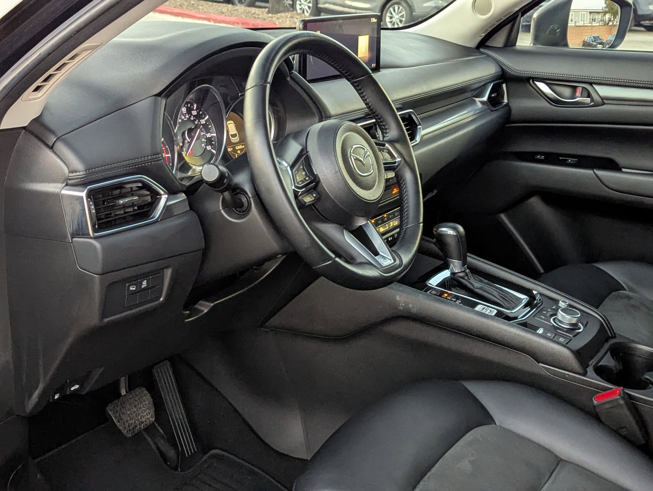 Used 2021 MAZDA CX-5 Touring image 13