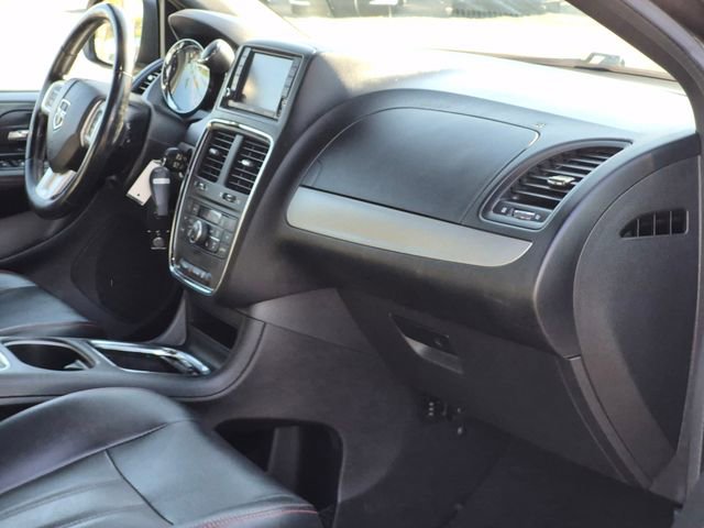 Used 2019 Dodge Grand Caravan GT FWD image 23
