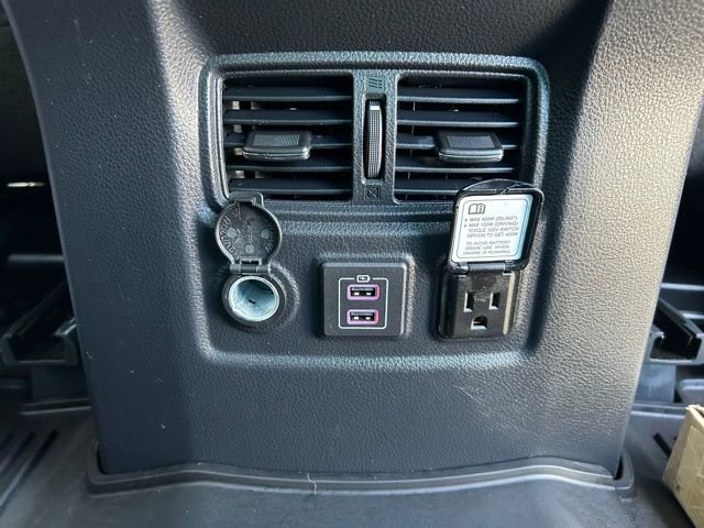 Used 2024 Nissan Titan PRO-4X w/ Pro-4x Utility Package AWD/4WD image 43