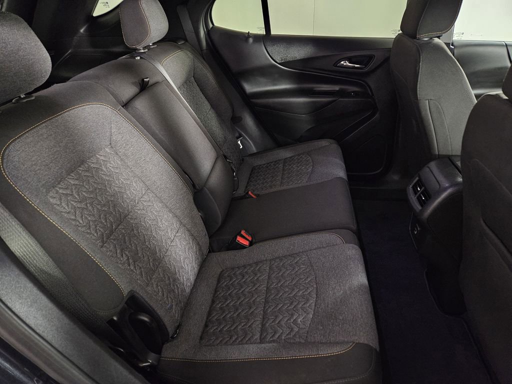 Used 2023 Chevrolet Equinox LT w/ Driver Convenience Package AWD/4WD image 24