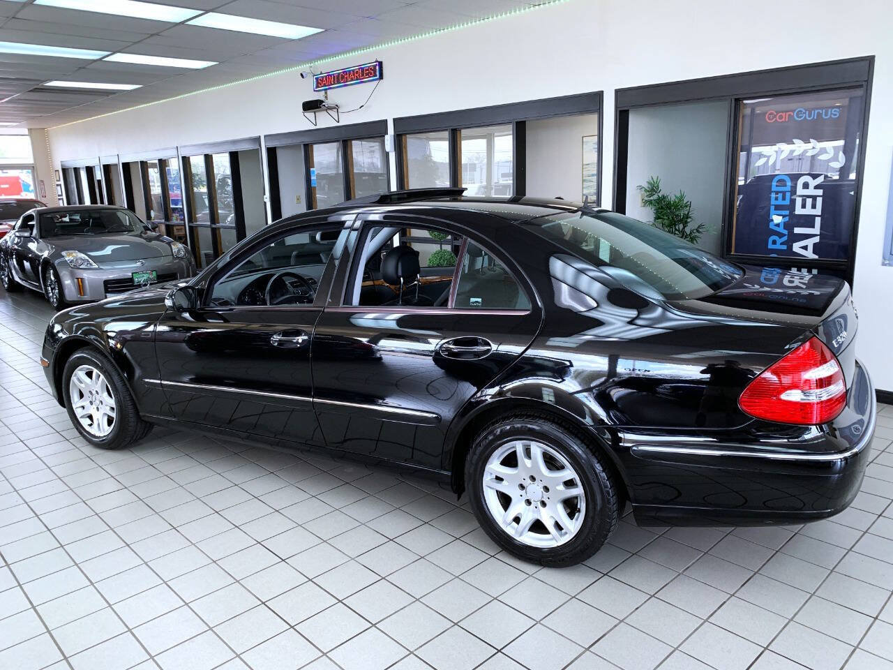 Used 2005 Mercedes-Benz E 320 Sedan image 7