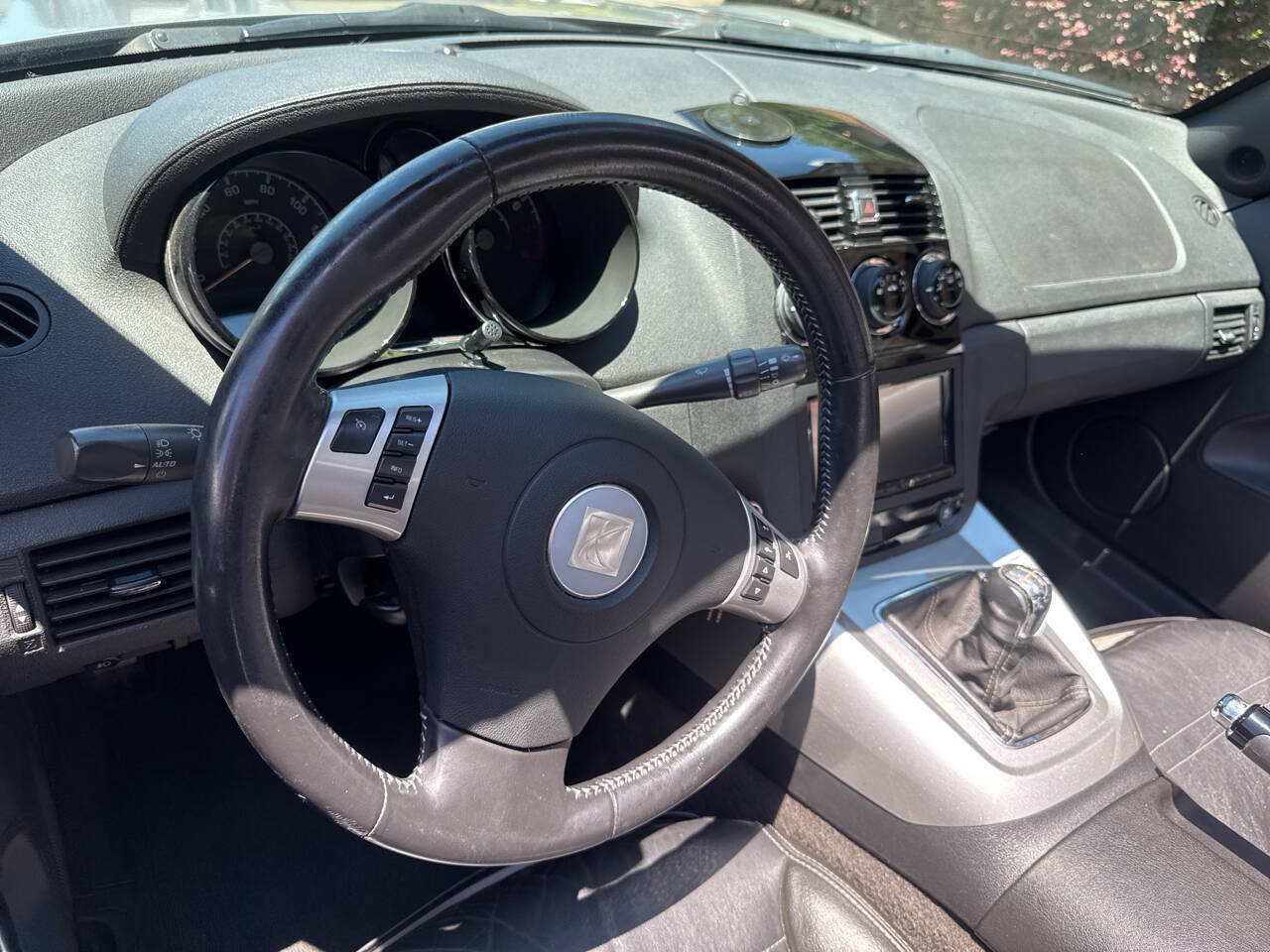 Used 2008 Saturn Sky w/ Premium Trim Package RWD image 16