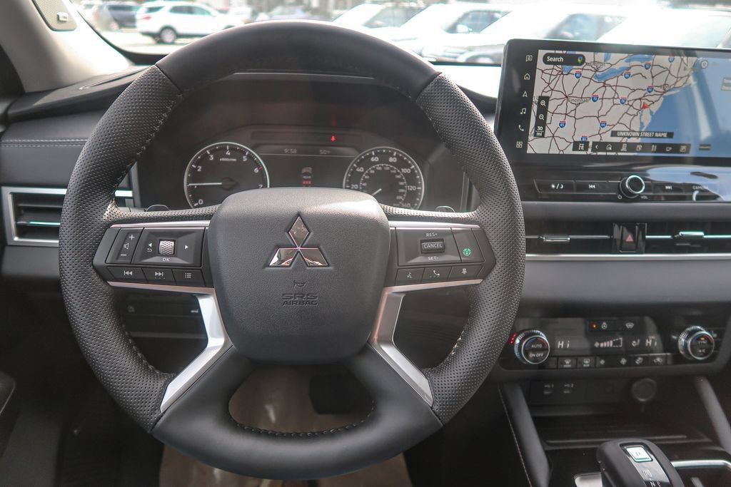 New 2026 Mitsubishi Outlander SE AWD/4WD image 25