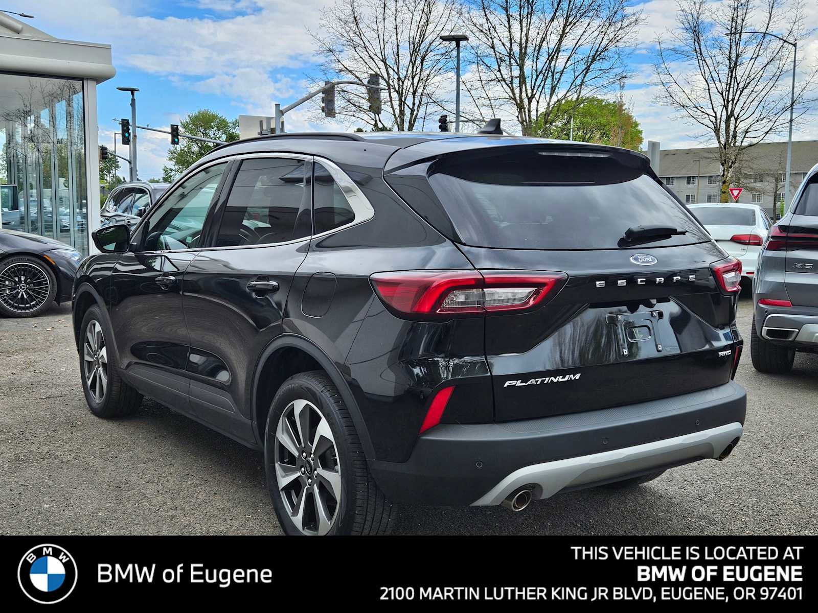 Used 2024 Ford Escape Platinum AWD/4WD image 5