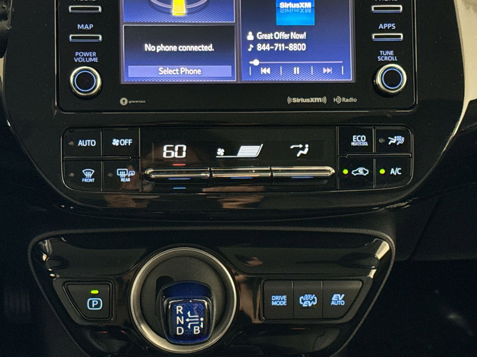 Used 2022 Toyota Prius Prime LE image 20