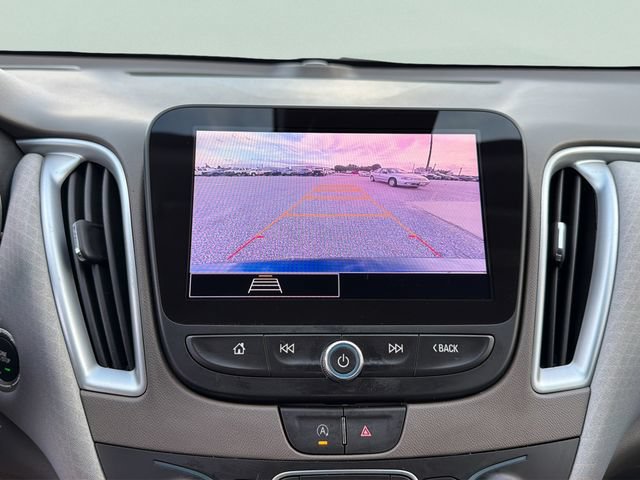 Used 2024 Chevrolet Malibu LS FWD image 11