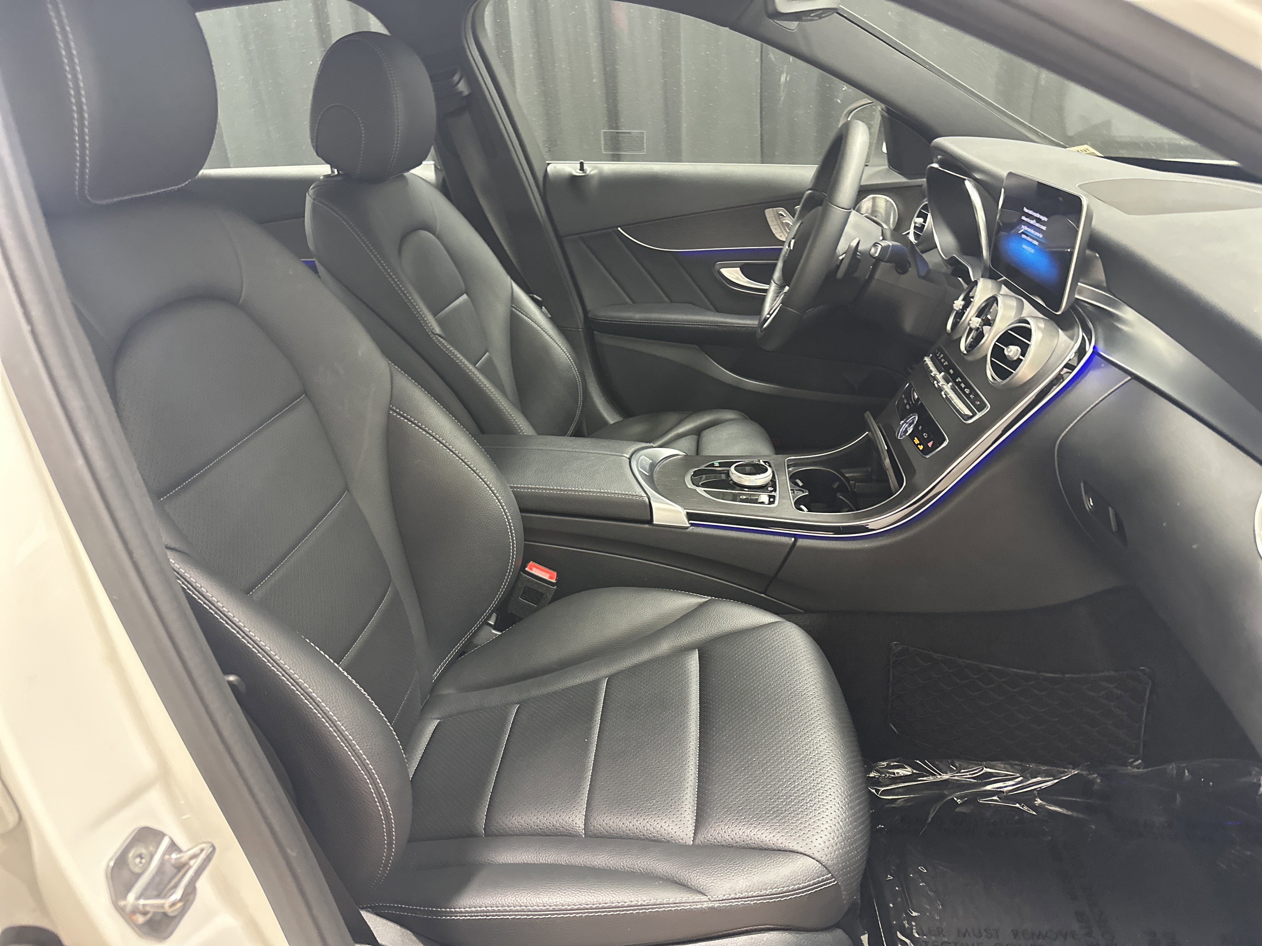 Used 2020 Mercedes-Benz C 300 4MATIC Sedan image 33
