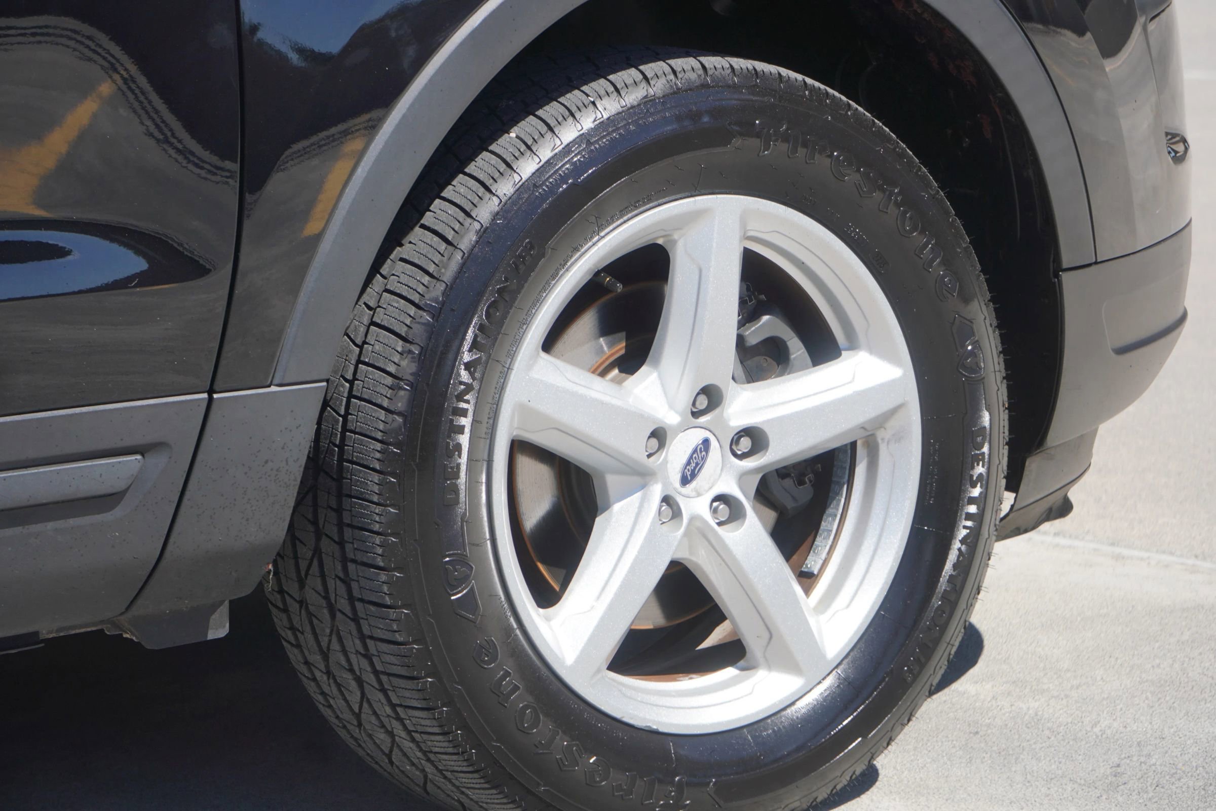 Used 2018 Ford Explorer 4WD image 9