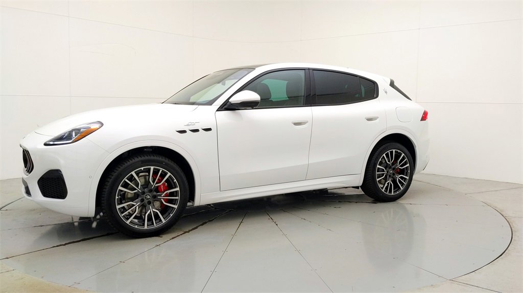 New 2024 Maserati Grecale GT image 9