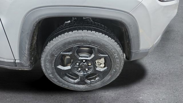 Used 2023 Jeep Compass Trailhawk image 18