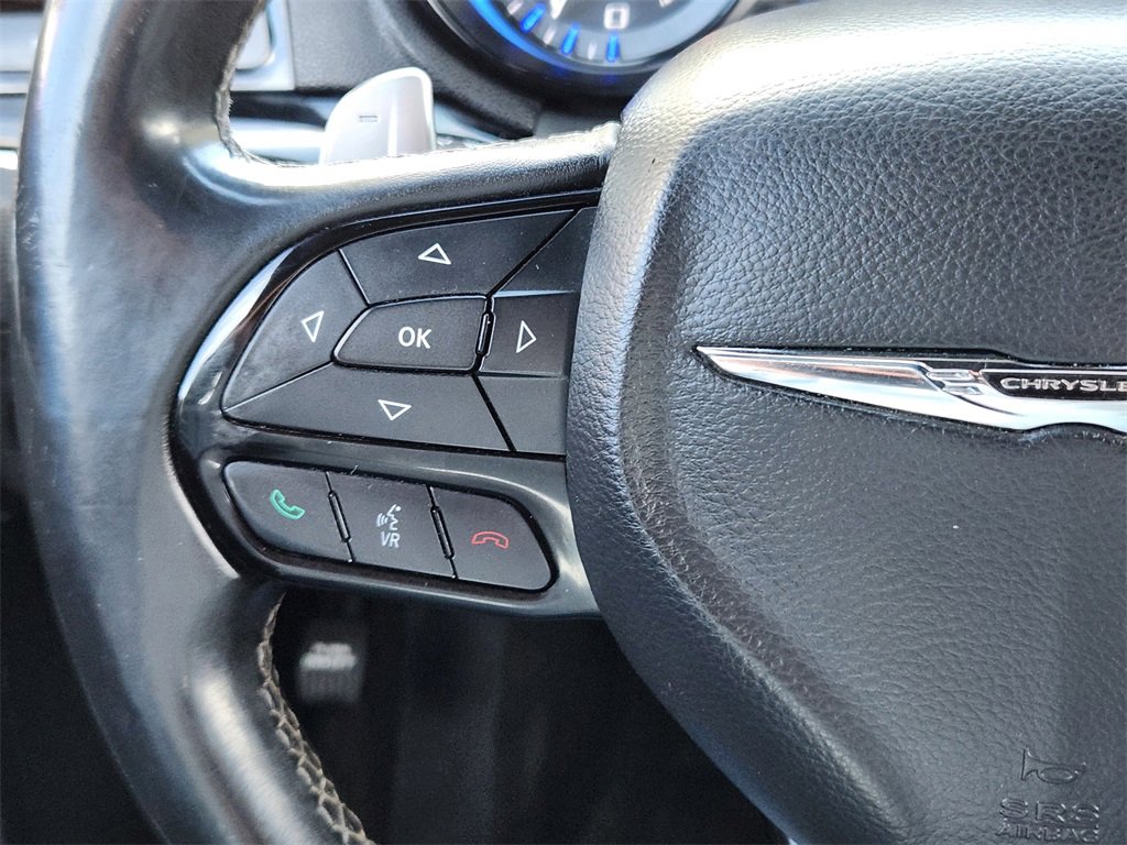 Used 2017 Chrysler 300 S w/ 300S Premium Group image 18