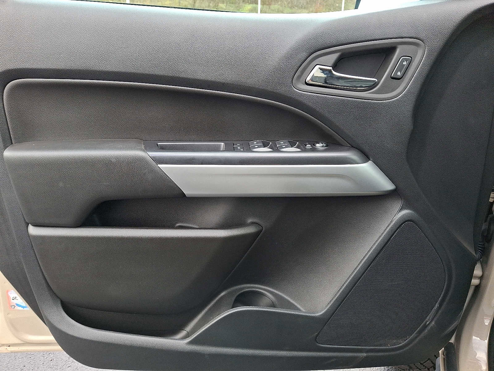 Used 2022 Chevrolet Colorado ZR2 image 12