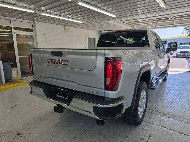 Used 2023 GMC Sierra 2500 SLT w/ SLT Premium Package AWD/4WD image 5