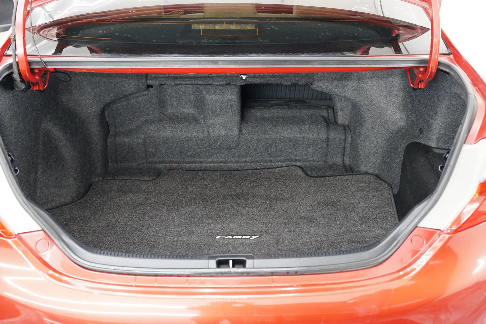 Used 2012 Toyota Camry LE w/ Preferred Accessory Pkg FWD image 37