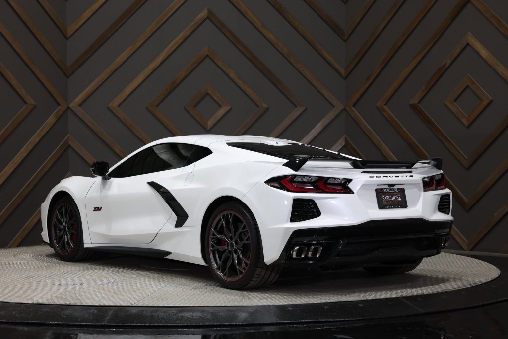 Used 2023 Chevrolet Corvette Stingray Premium Cpe w/ Z51 Performance Package image 2