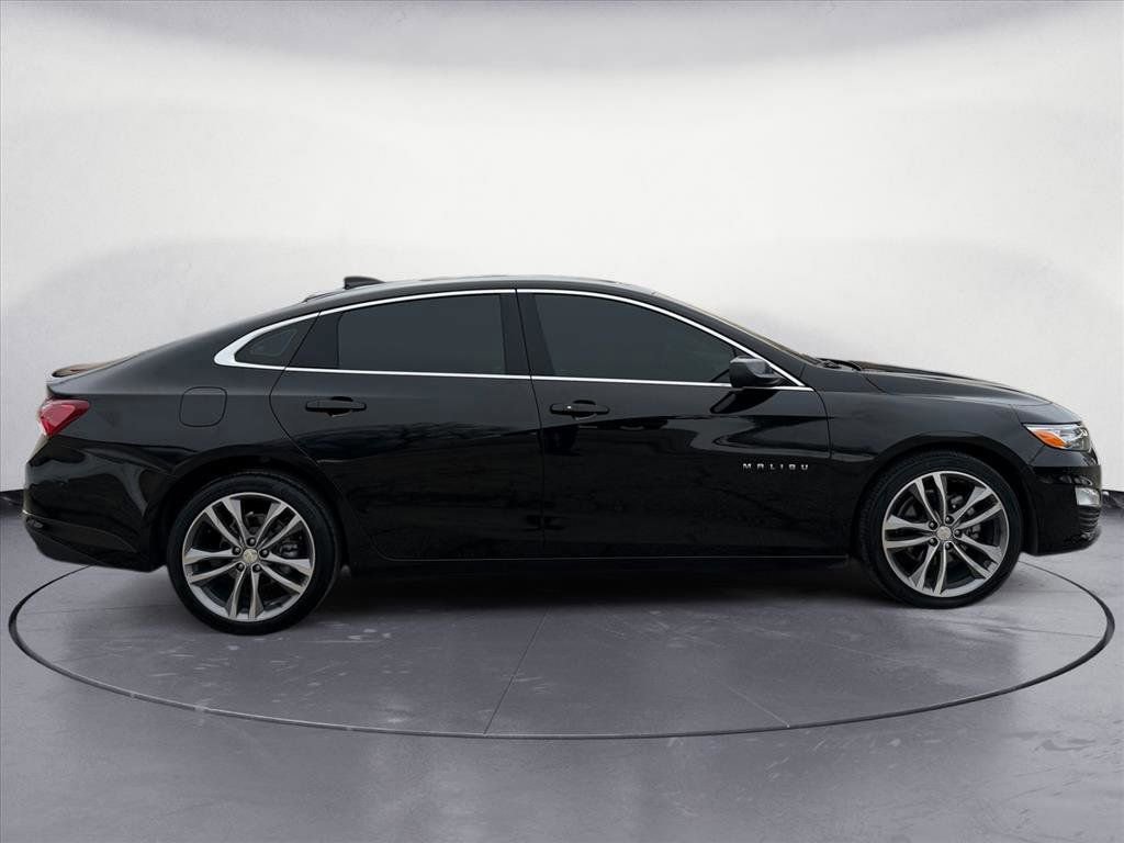 Used 2024 Chevrolet Malibu LT image 7