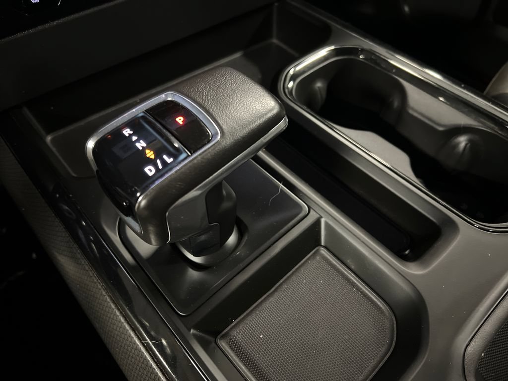 Certified 2022 Chevrolet Silverado 1500 ZR2 w/ Technology Package AWD/4WD image 26