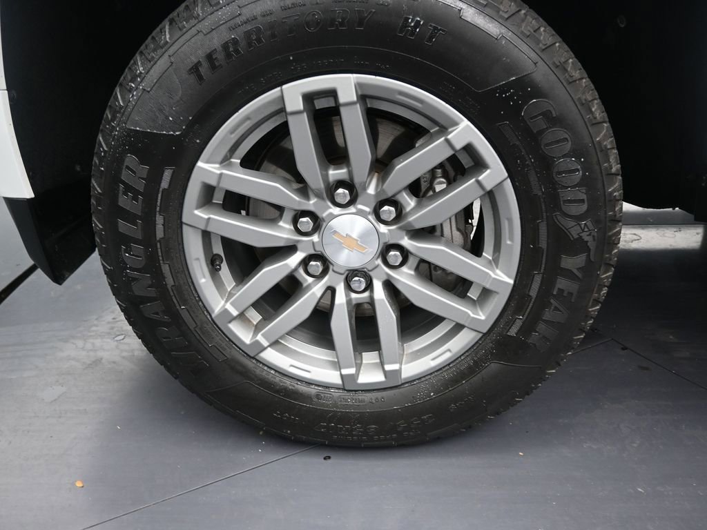 Used 2024 Chevrolet Colorado LT w/ LT Convenience Package image 12