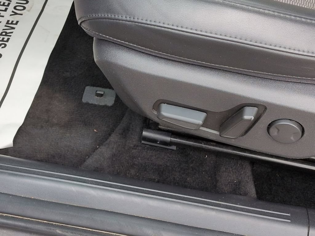 Certified 2023 Kia Niro Wind FWD image 36